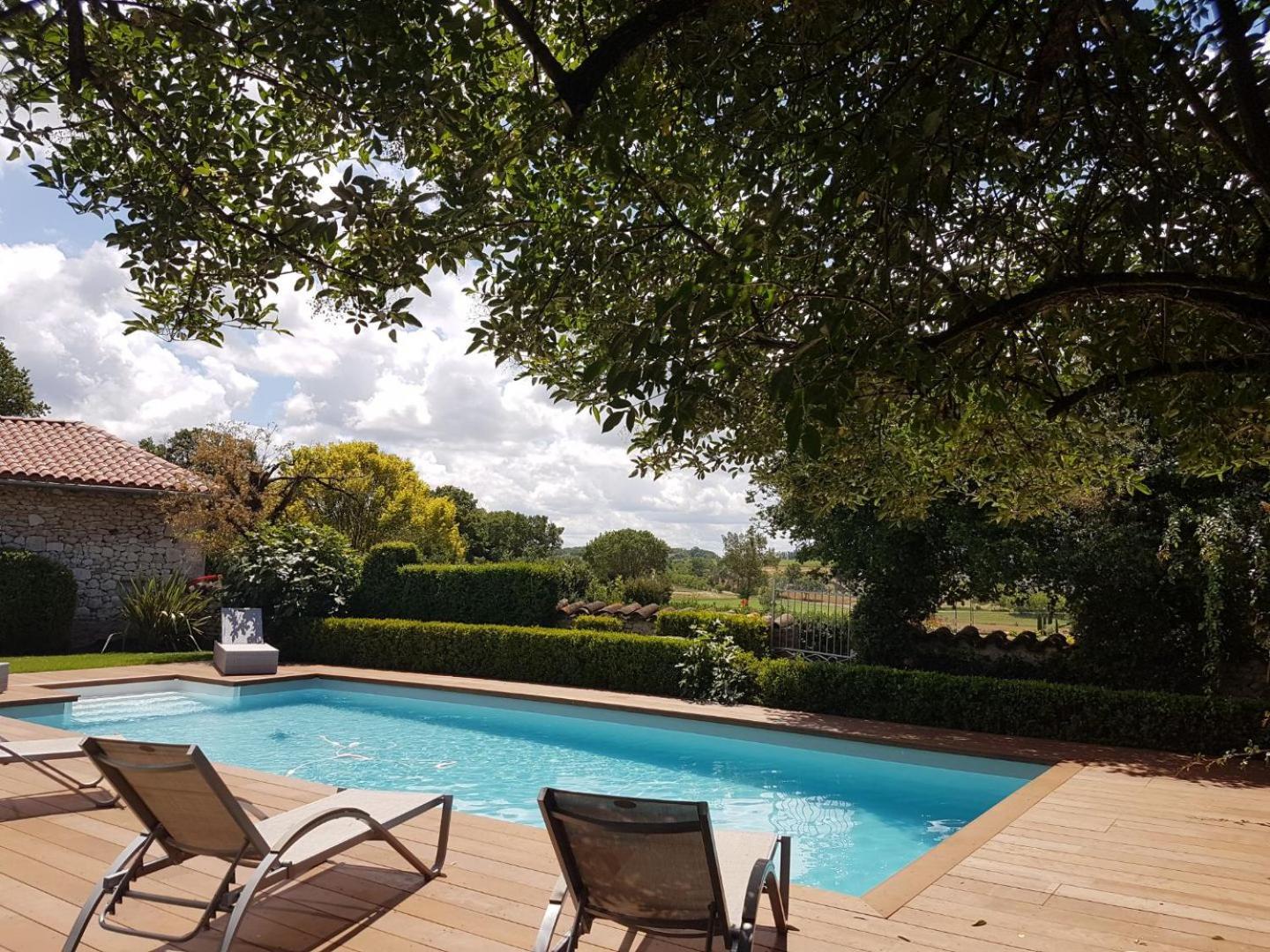 Domaine De La Monestarie - Teritoria Hotel Bernac  Bagian luar foto