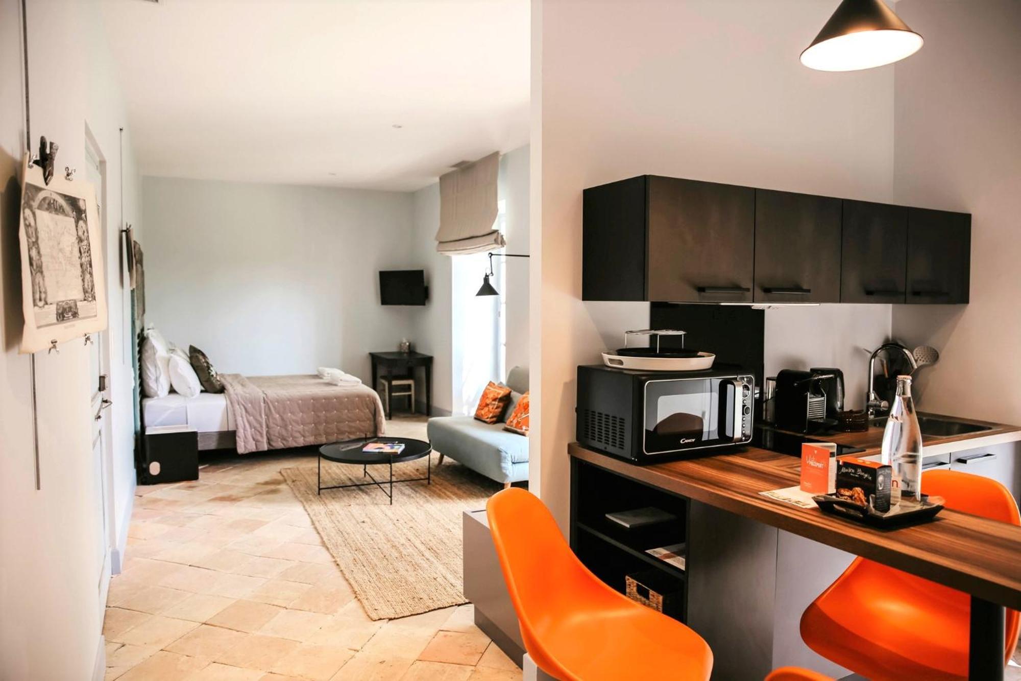 Domaine De La Monestarie - Teritoria Hotel Bernac  Bagian luar foto